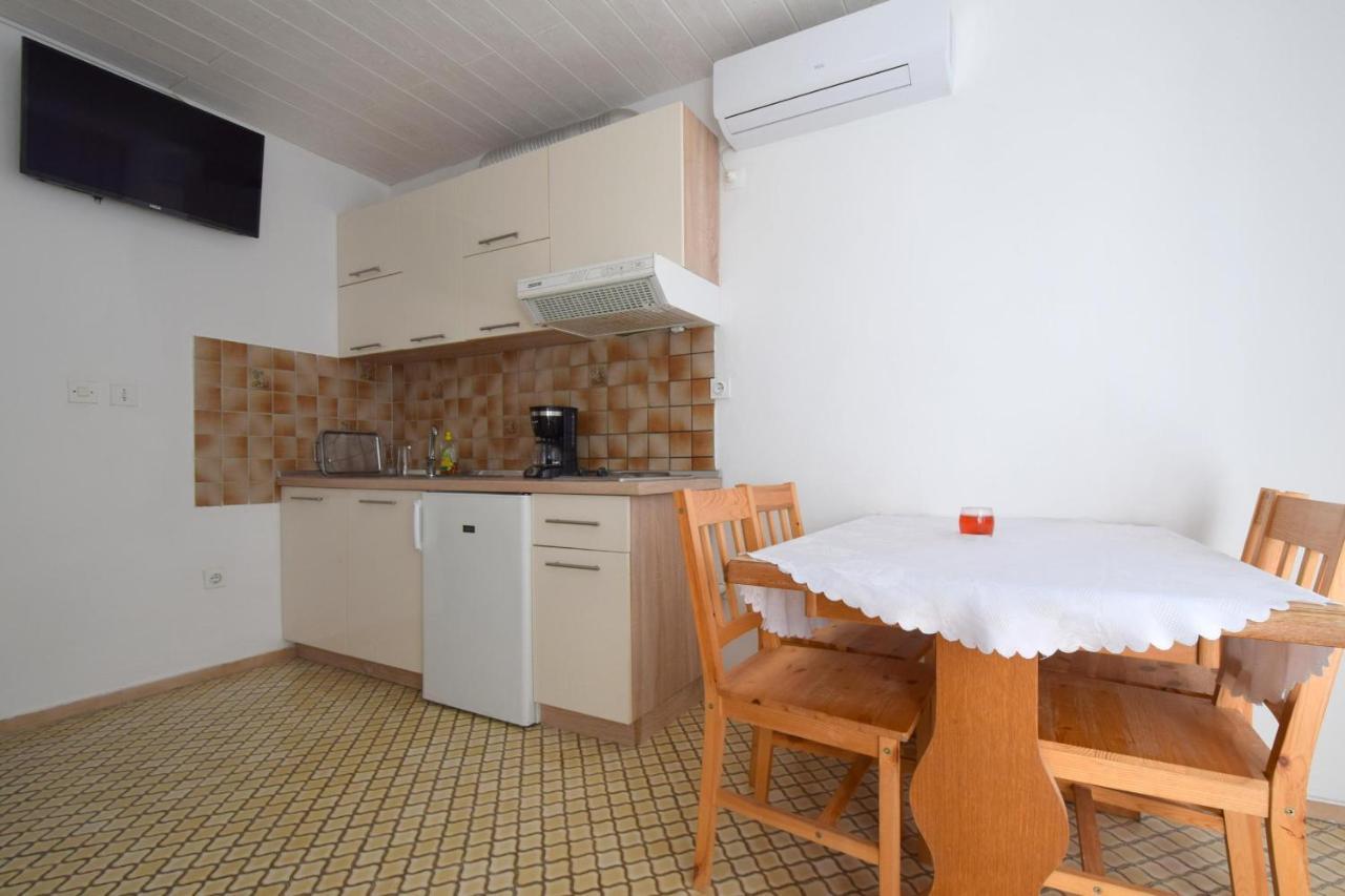 Apartments Buturajac Krk Town Zewnętrze zdjęcie